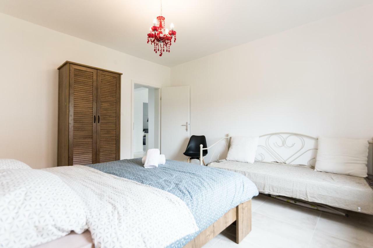 Villa Tara Sveti Filip i Jakov Esterno foto